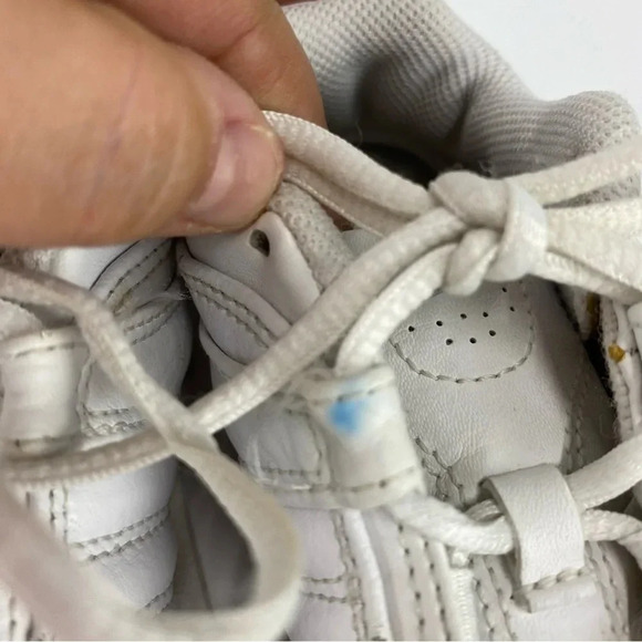 Nike 312913-111 7.5C Youth White Athletic Shoes Lace Up Swoosh - Picture 3 of 7
